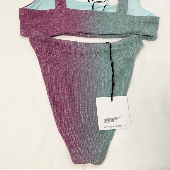 NWT BEACH RIOT Ombré Bikini Set Avalon Top - Picture 14 of 15